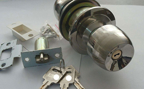 长安24小时上门开锁公司