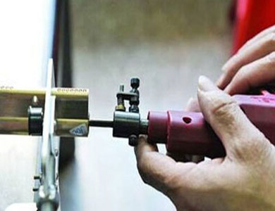 长安24小时上门开锁公司